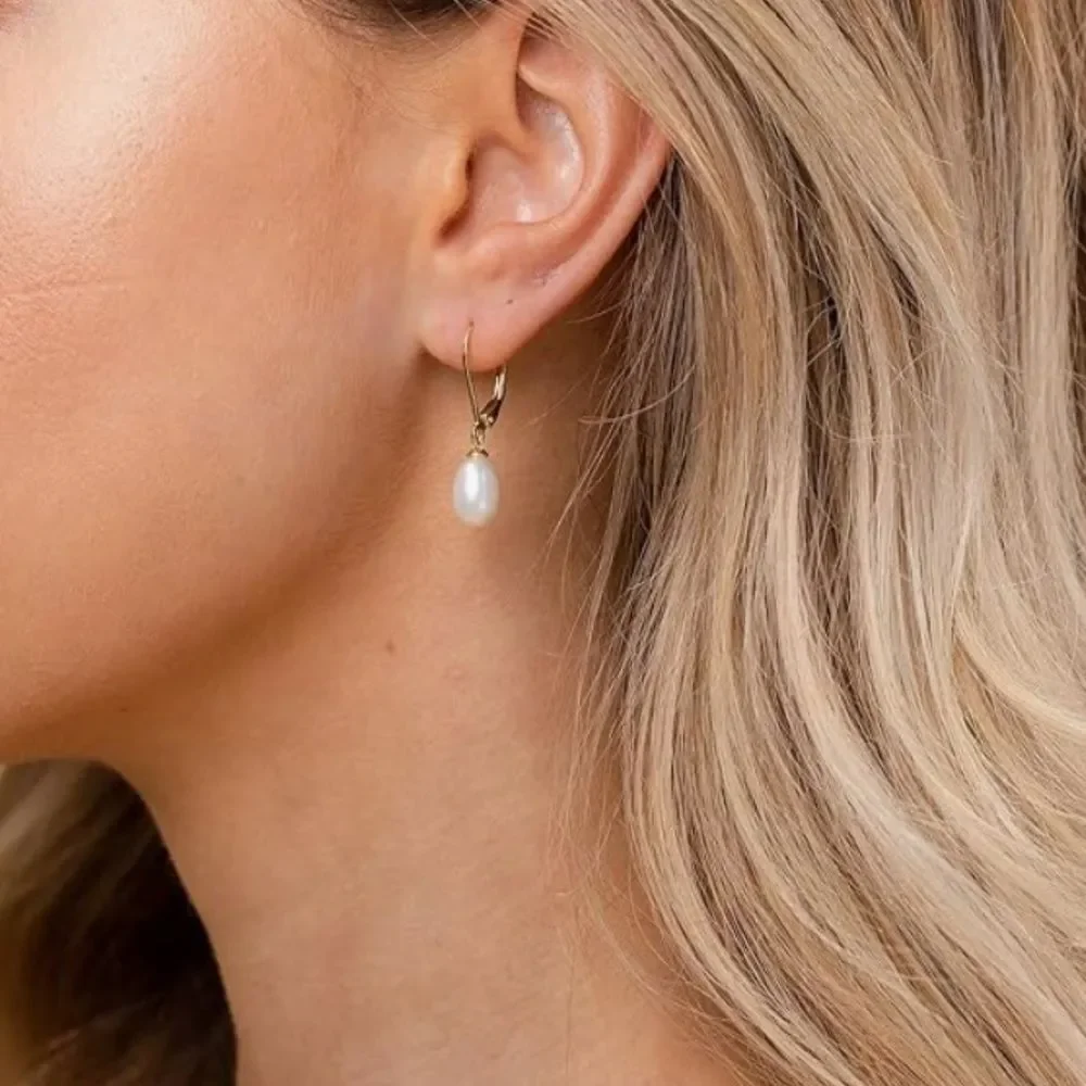 NEW 14K Gold Plated Gold and White Pearl Drop Hoop Earrings